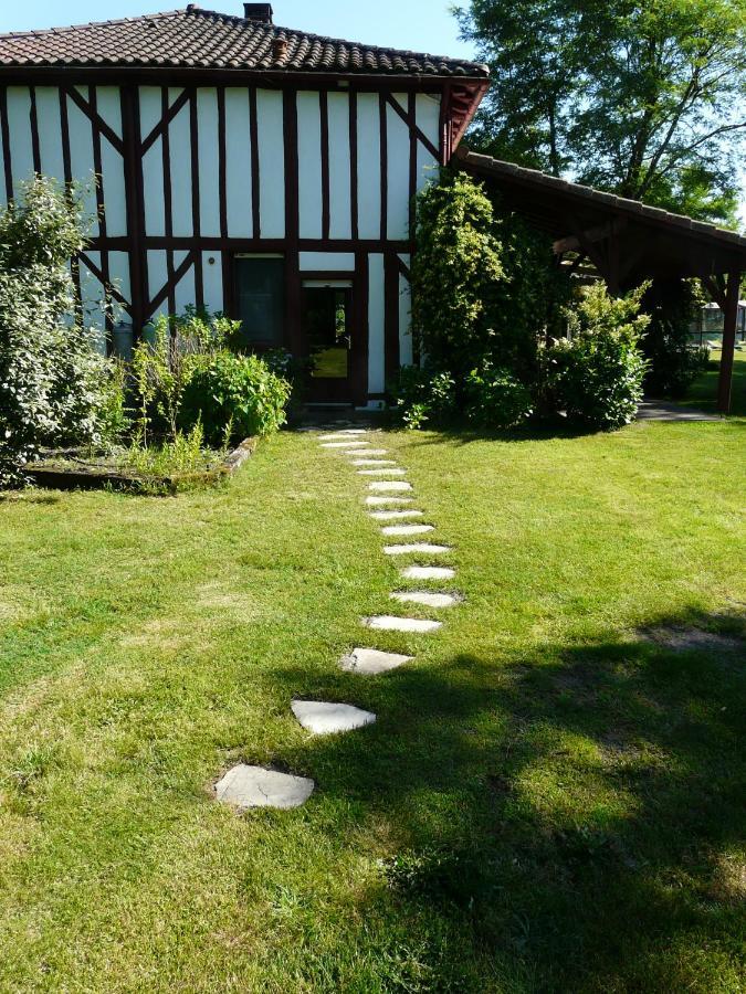 L'Airial De Nahouns Bed and Breakfast Sabres Exteriör bild